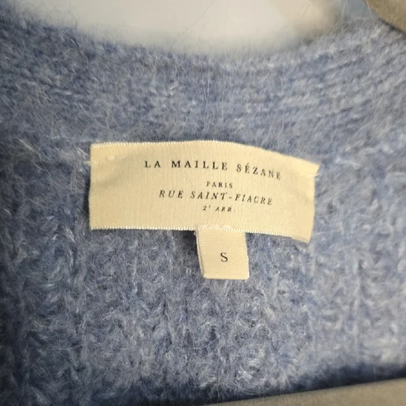 Elegant Blue Knit Cardigan - Picture 2 of 5